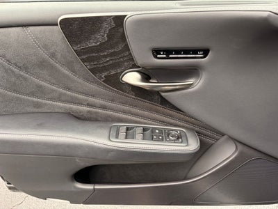 2022 Lexus LS 500 Base