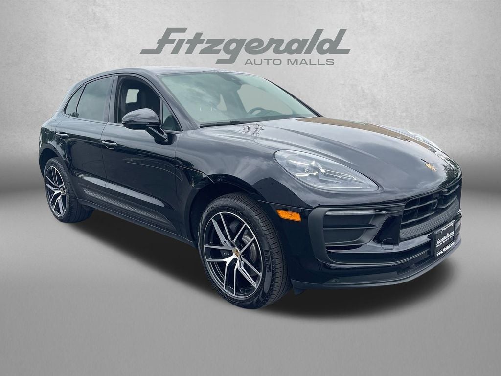 2024 Porsche Macan Base