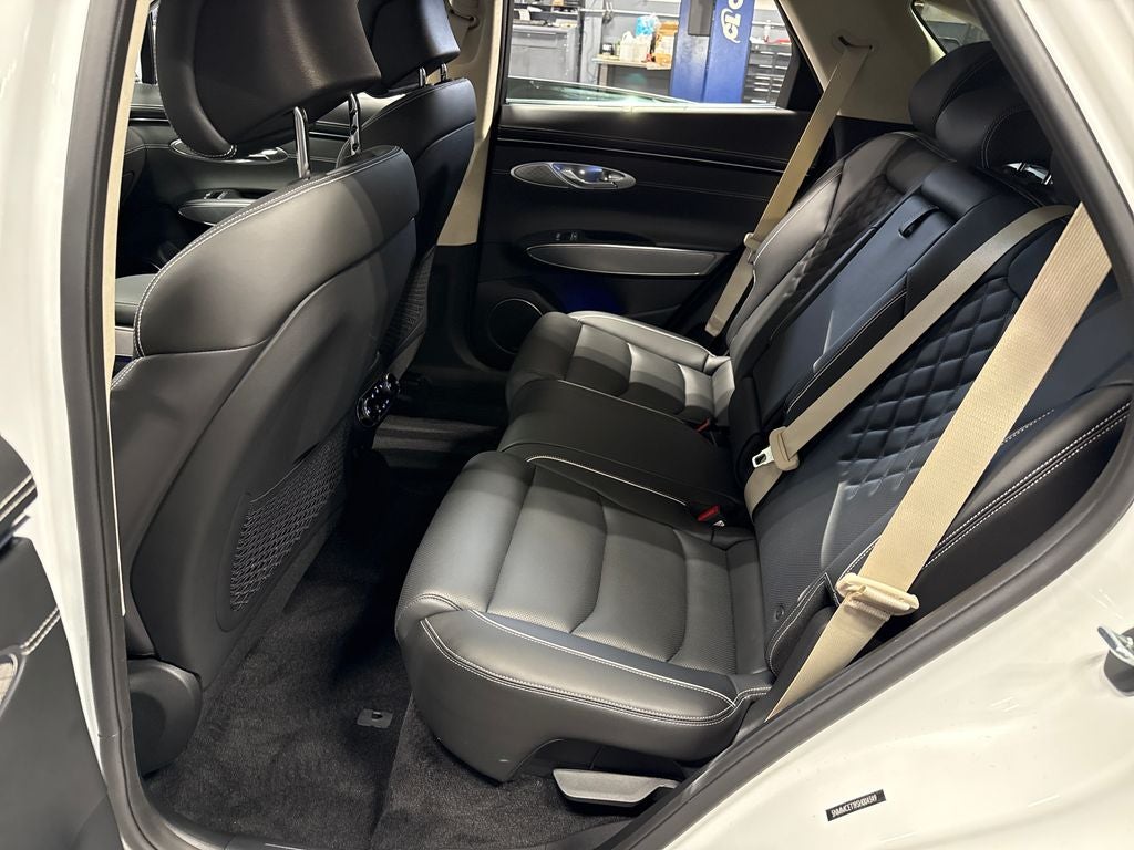 2025 Genesis Electrified GV70 Advanced