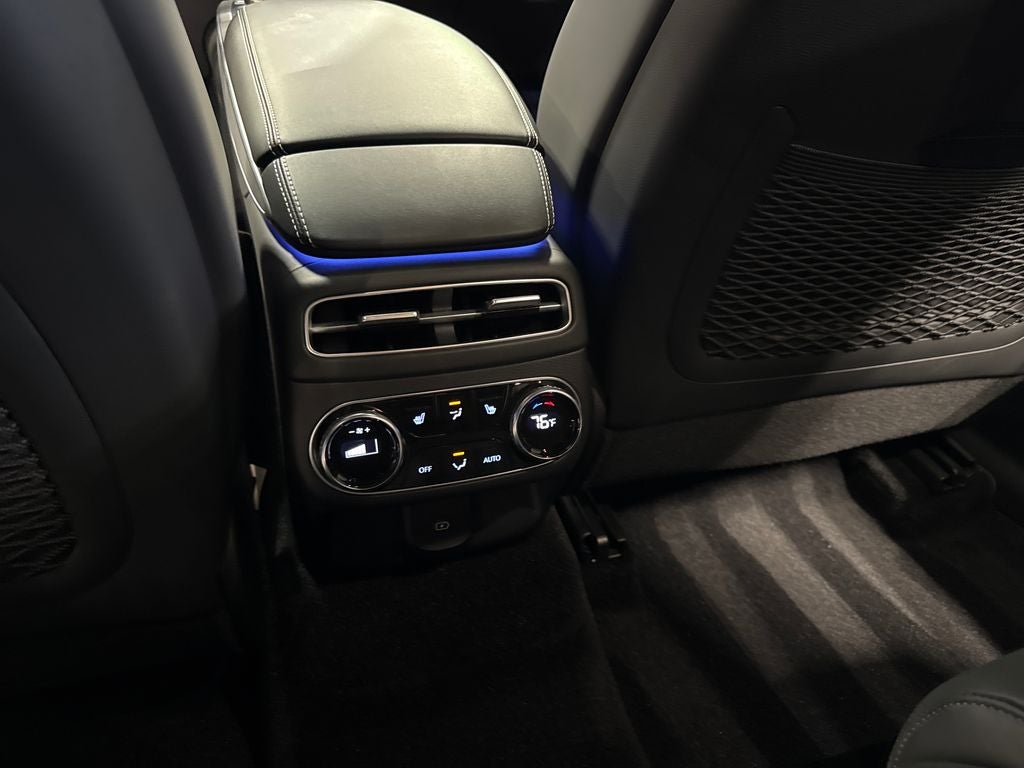 2025 Genesis Electrified GV70 Advanced