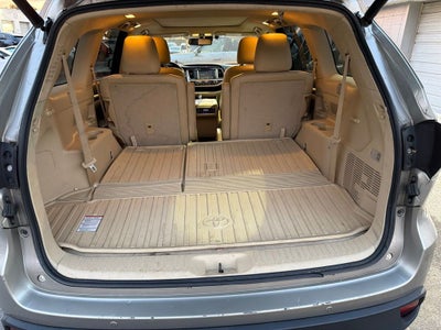 2016 Toyota Highlander Limited Platinum V6