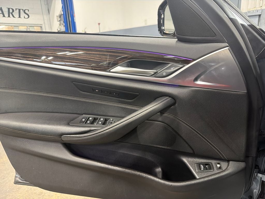 2019 BMW 5 Series 530e xDrive iPerformance