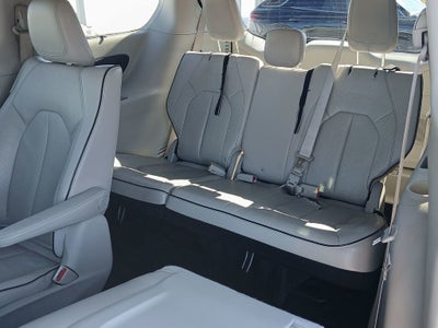 2018 Chrysler Pacifica Hybrid Limited