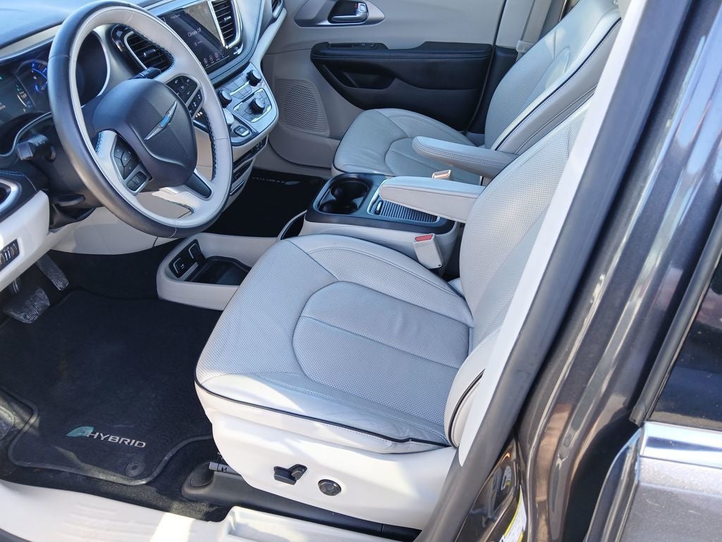 2018 Chrysler Pacifica Hybrid Limited
