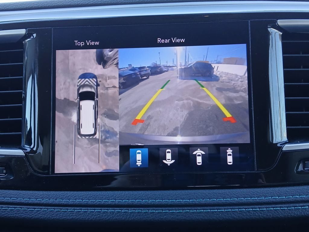 2018 Chrysler Pacifica Hybrid Limited