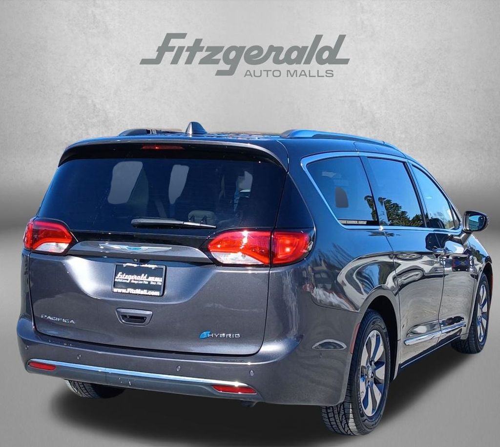 2018 Chrysler Pacifica Hybrid Limited