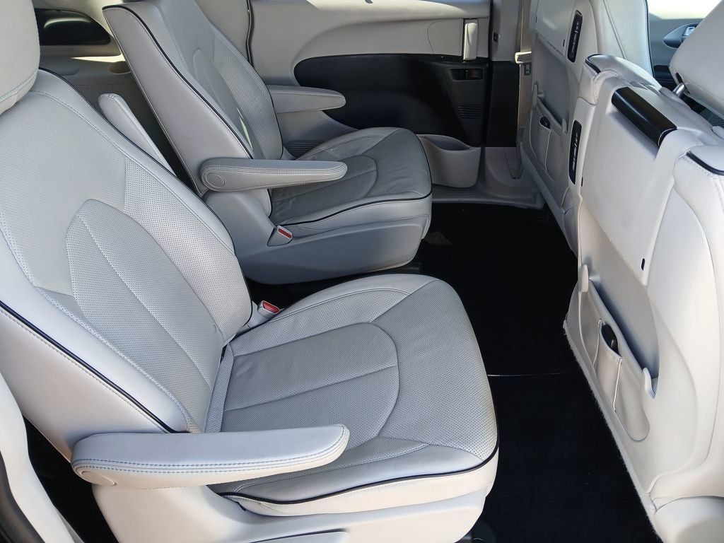 2018 Chrysler Pacifica Hybrid Limited