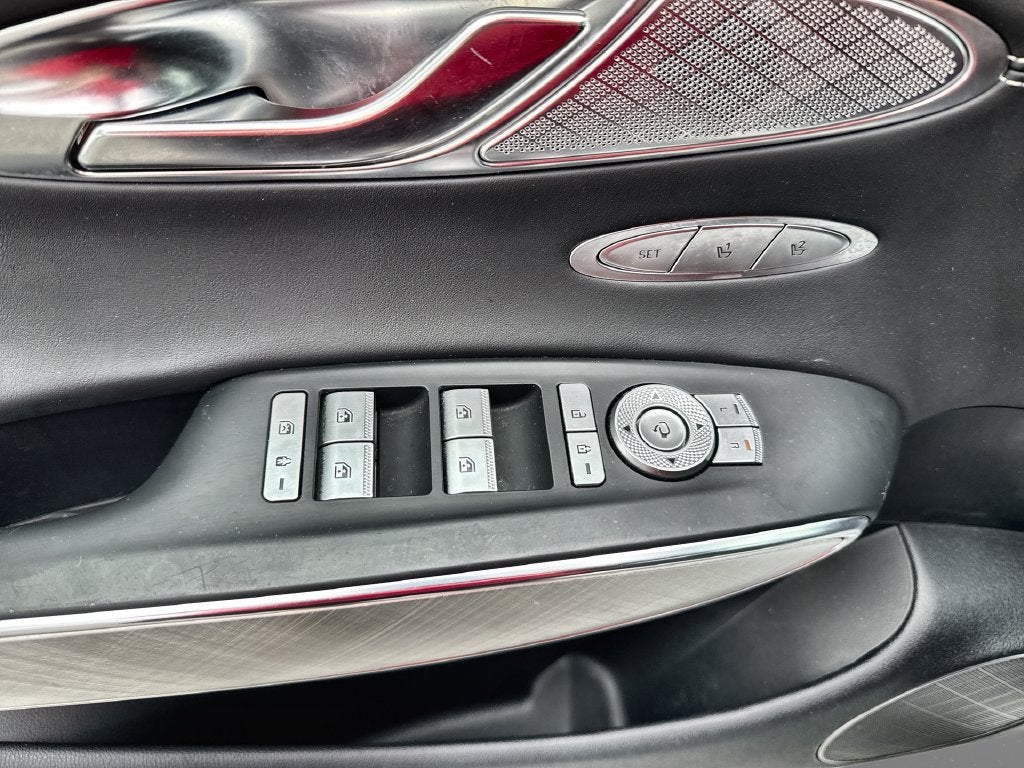 2024 Genesis Electrified GV70 Advanced