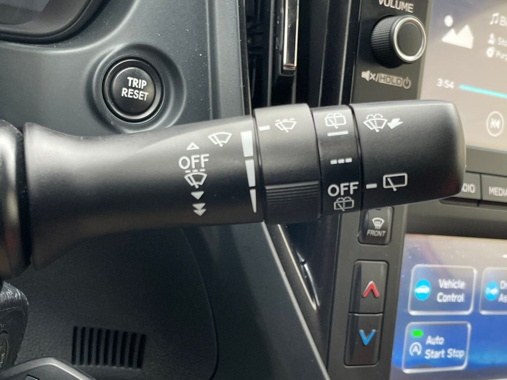 2025 Subaru Forester Base