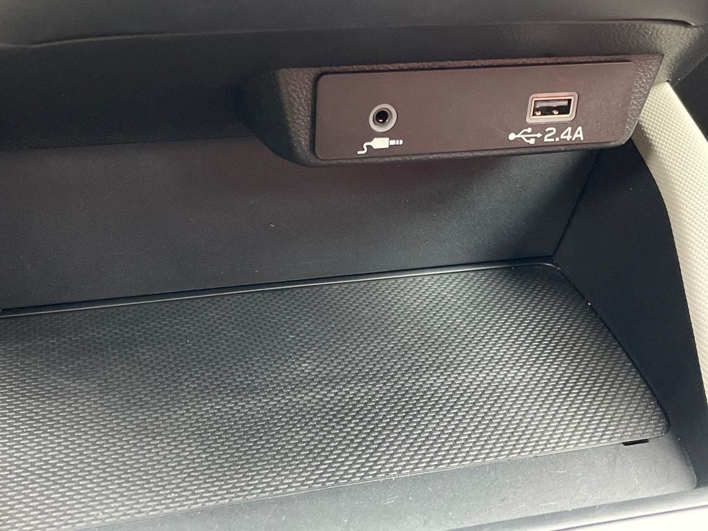 2025 Subaru Forester Base