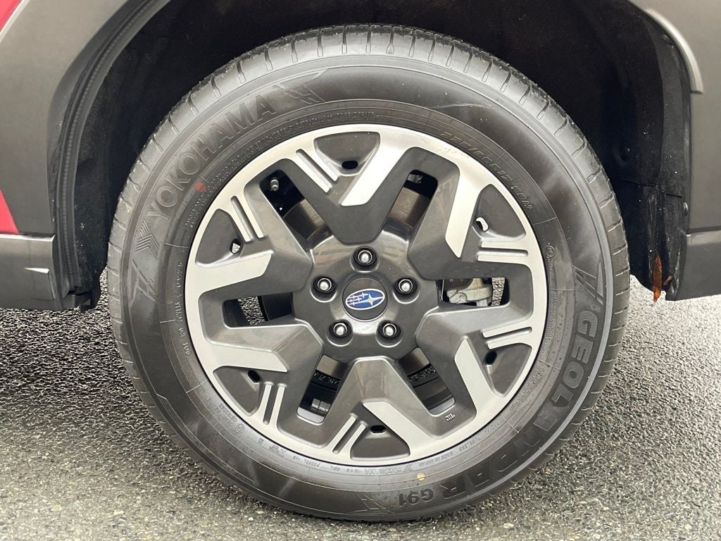 2025 Subaru Forester Base