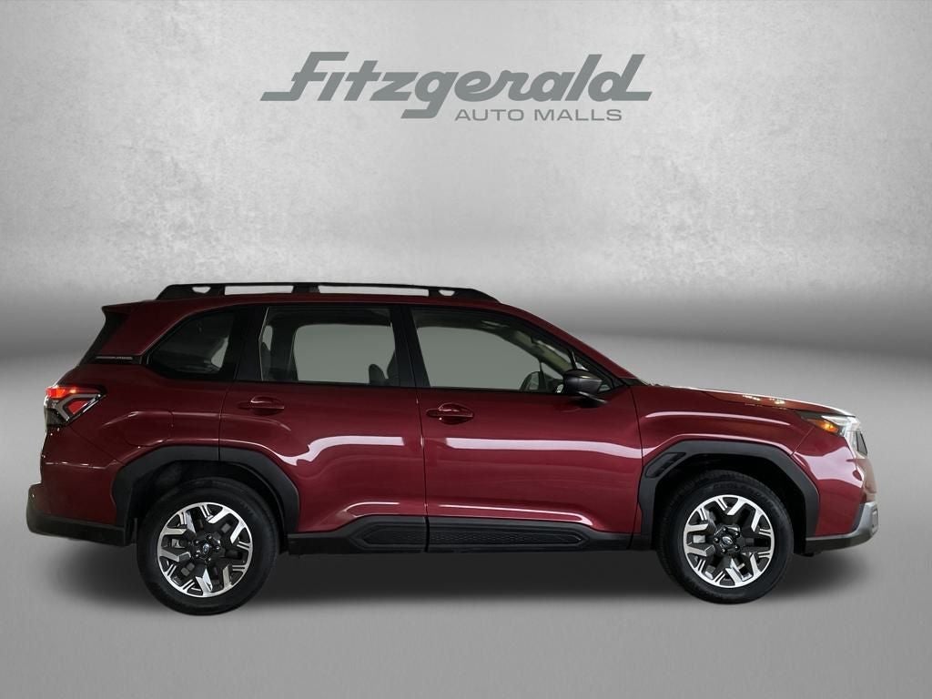 2025 Subaru Forester Base