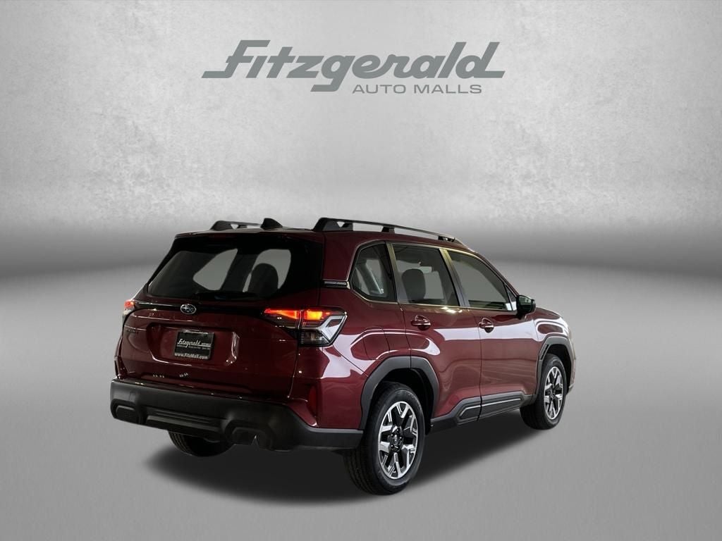 2025 Subaru Forester Base