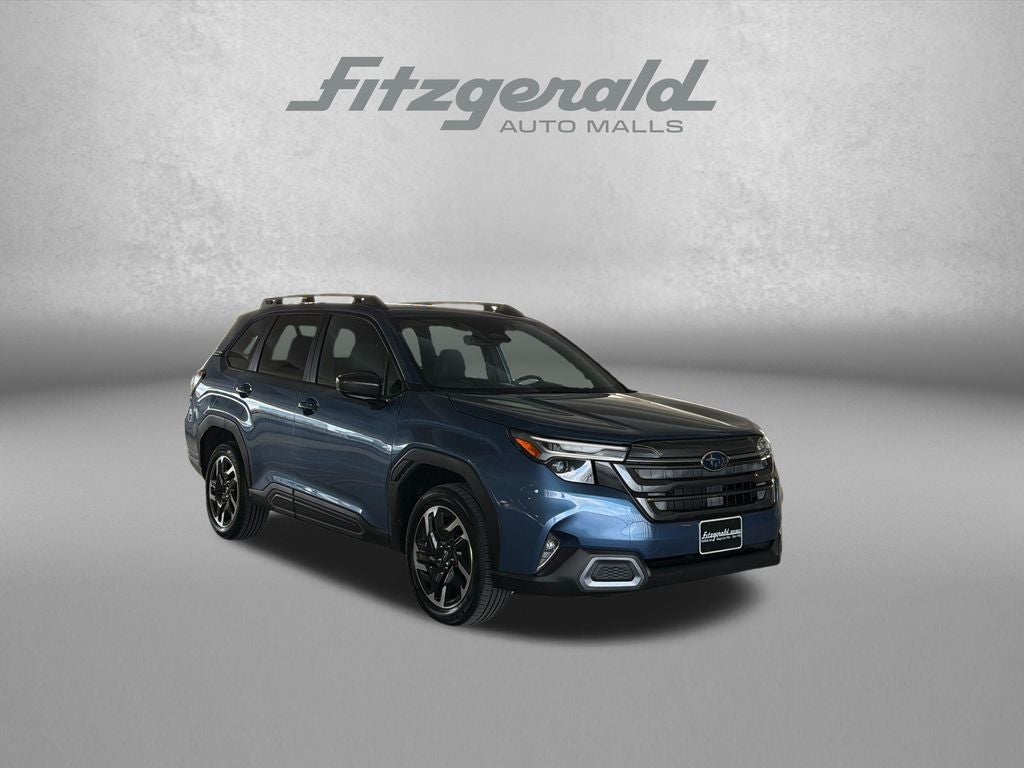 2025 Subaru Forester Limited's photo