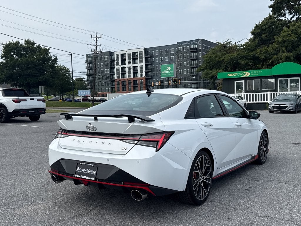 2022 Hyundai Elantra N Base