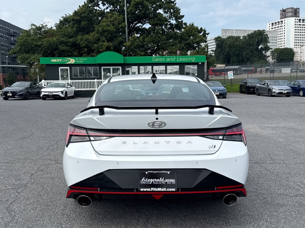 2022 Hyundai Elantra N Base