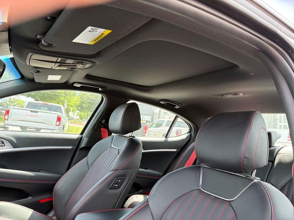 2023 Genesis G70 2.0T