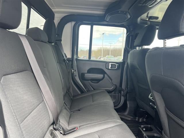 2022 Jeep Gladiator Sport