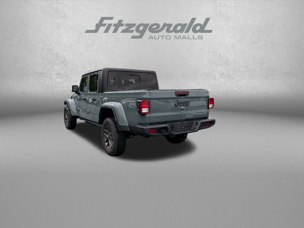 2024 Jeep Gladiator Sport S