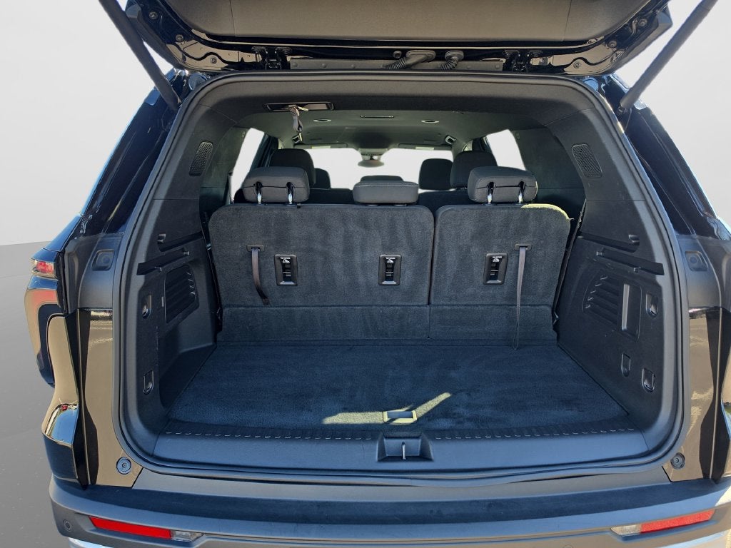 2025 Chevrolet Traverse LT 2LT