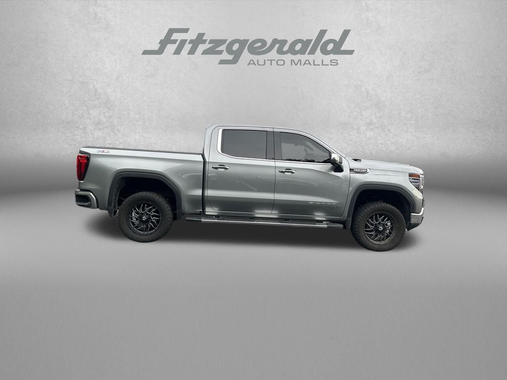 2023 GMC Sierra SLT