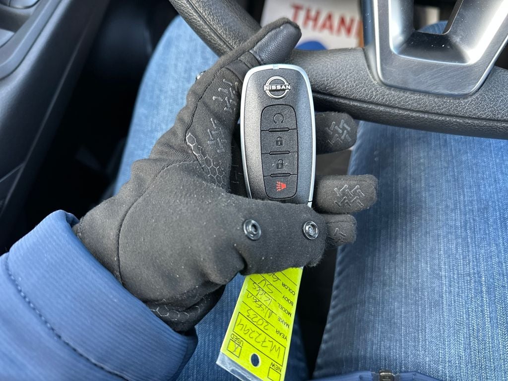 2023 Nissan Kicks SV