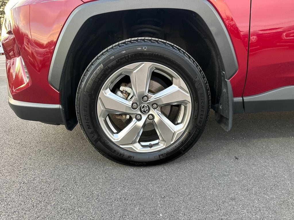 2021 Toyota RAV4 HYBRID XLE Premium