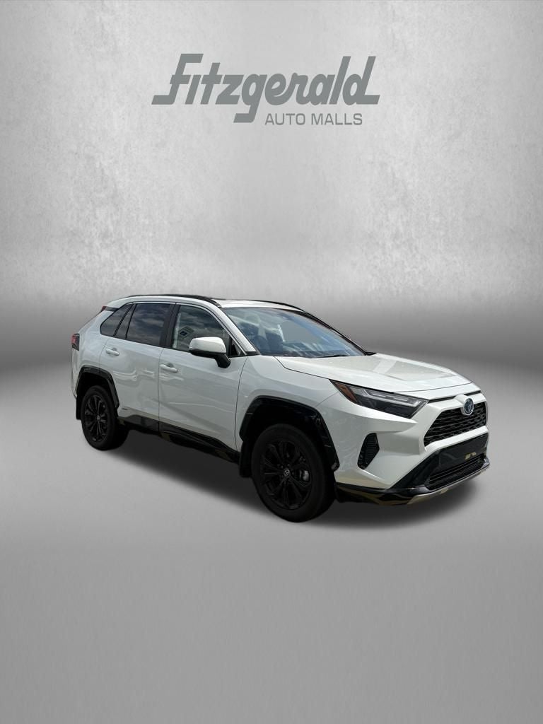 2022 Toyota RAV4 HYBRID SE