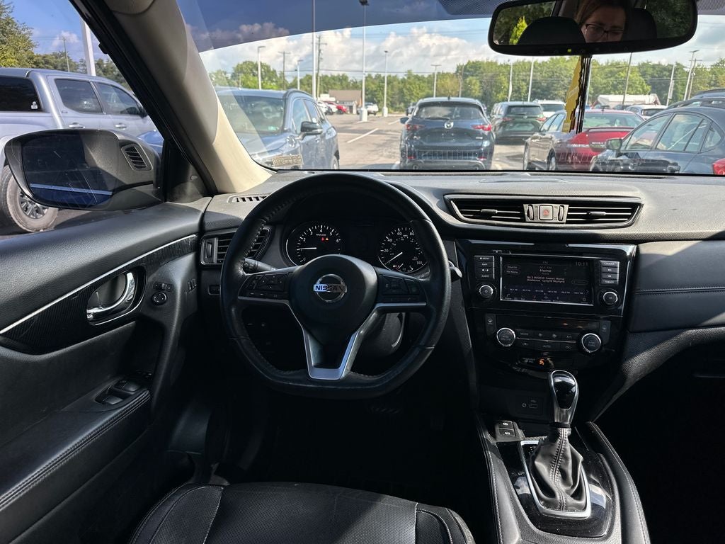 2020 Nissan Rogue SL