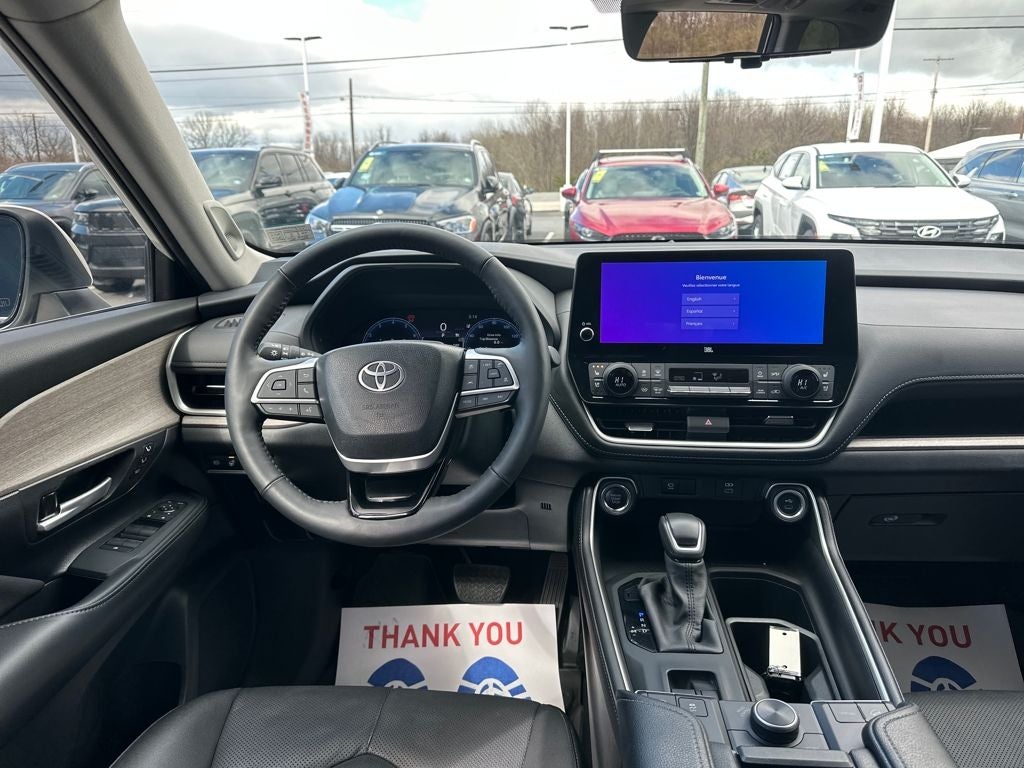 2024 Toyota GRAND HIGHLANDER Platinum