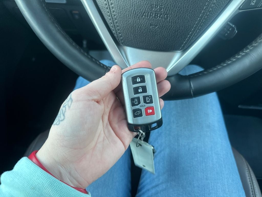 2019 Toyota Sienna Limited Premium 7 Passenger