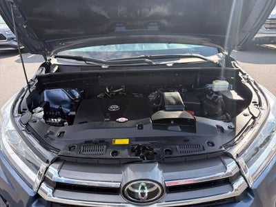 2019 Toyota Highlander Limited Platinum