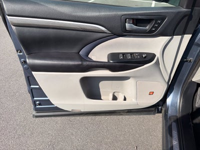 2019 Toyota Highlander Limited Platinum