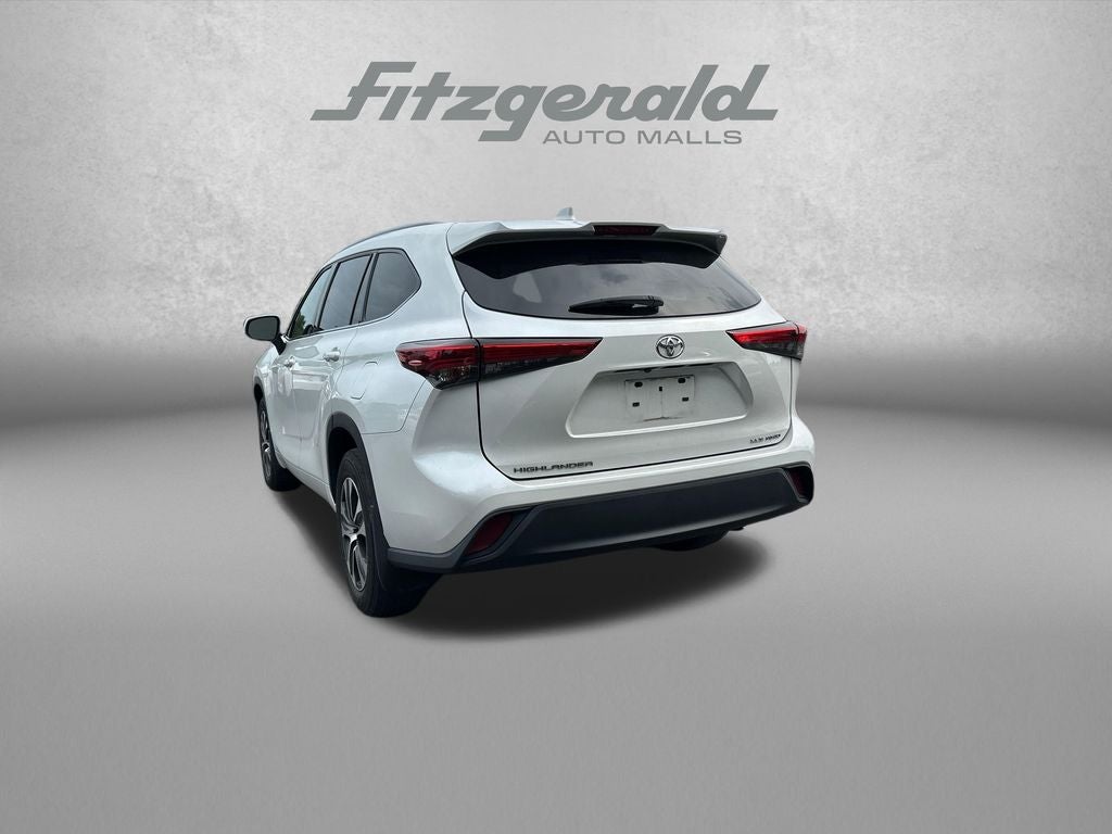 2022 Toyota Highlander XLE
