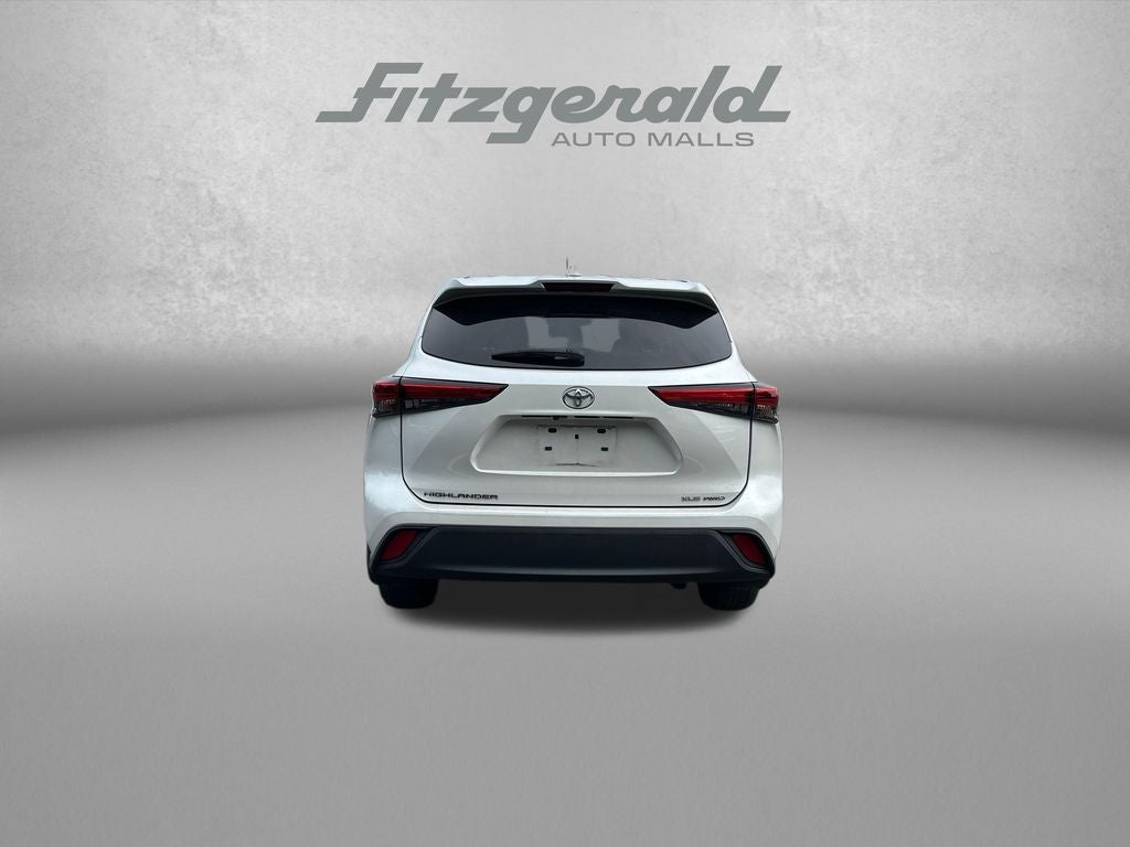 2022 Toyota Highlander XLE