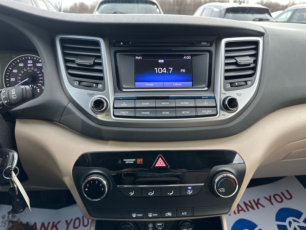 2016 Hyundai Tucson SE