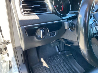 2016 Volkswagen Jetta 1.8T SEL