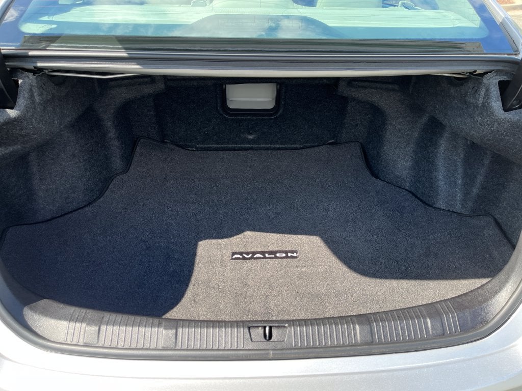 2013 Toyota Avalon XLE Premium