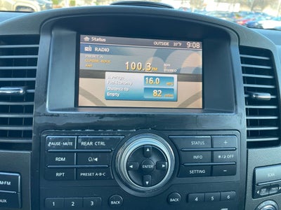 2011 Nissan Pathfinder SV