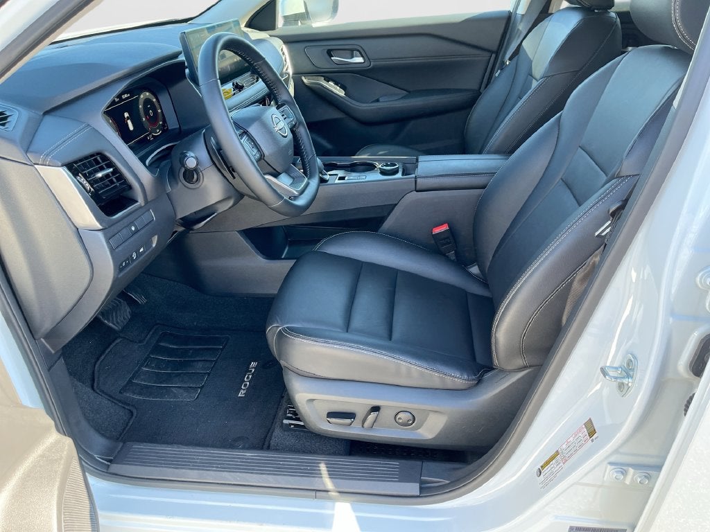 2026 Nissan Rogue SL