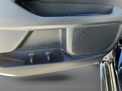 2025 Toyota Sienna XLE 8 Passenger
