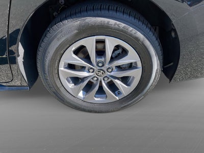 2025 Toyota Sienna XLE 8 Passenger