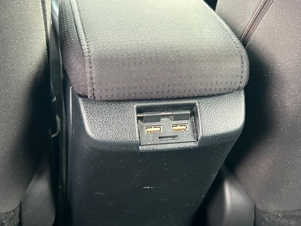 2022 Toyota Prius L