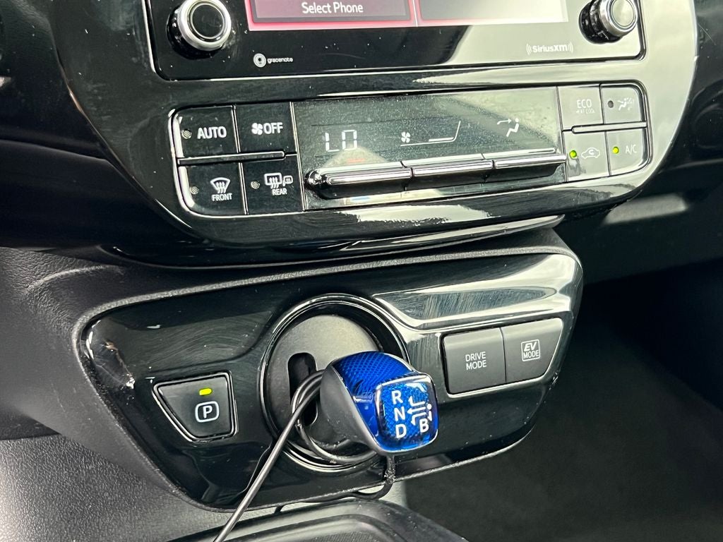 2022 Toyota Prius L