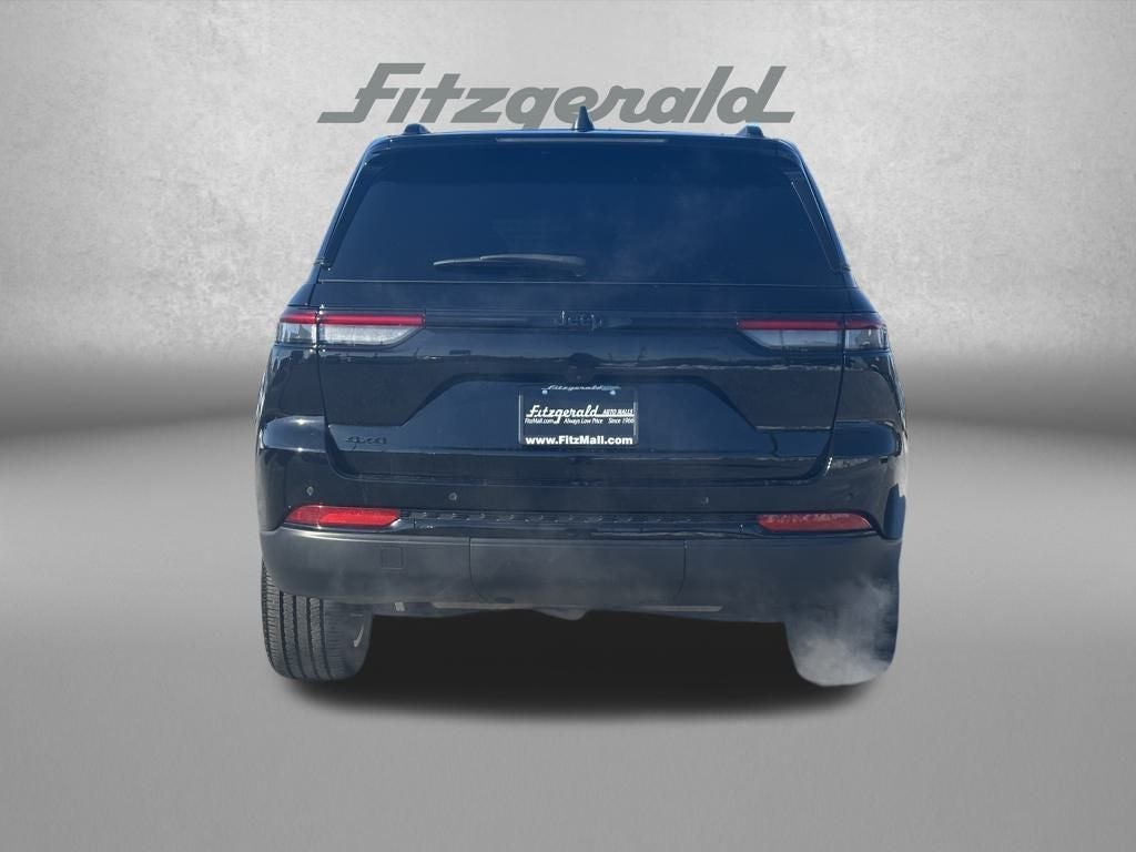 2023 Jeep Grand Cherokee Altitude 4x4