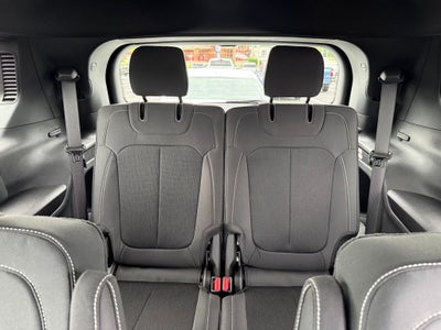 2025 Jeep Grand Cherokee L Laredo 4x4