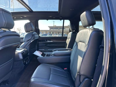 2024 Jeep Grand Wagoneer L 4x4