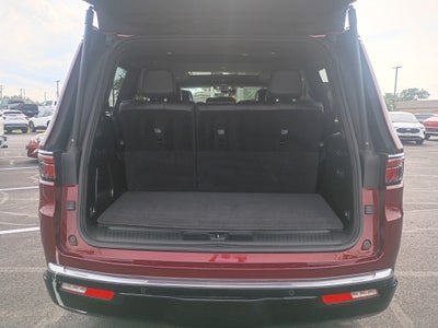 2022 Jeep Wagoneer Series III 4x4