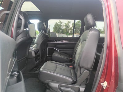 2022 Jeep Wagoneer Series III 4x4