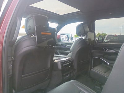 2022 Jeep Wagoneer Series III 4x4